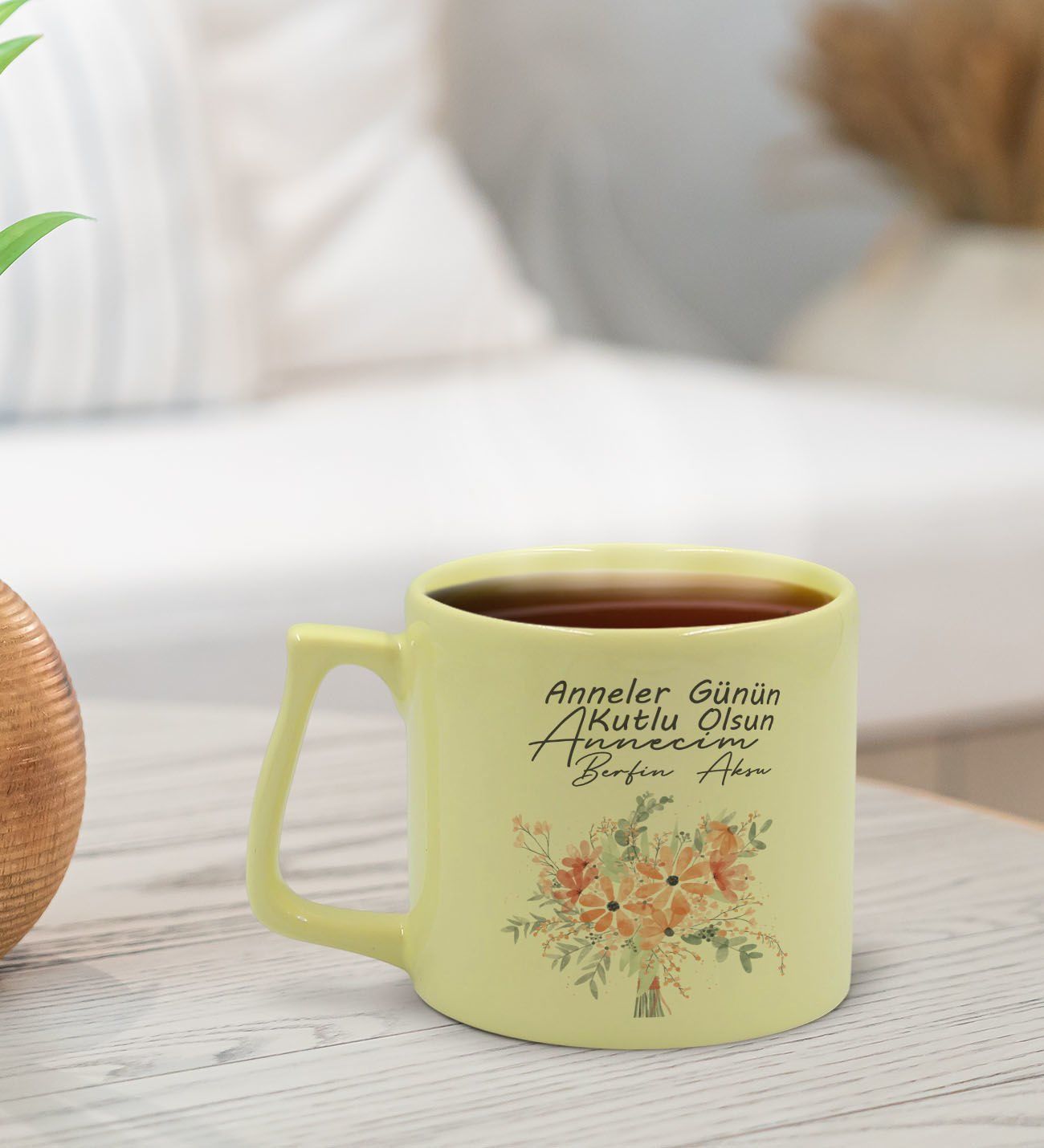 BK Gift Kişiye Özel İsimli Anneler Günü Tasarımlı Pastel Sarı Middle Kupa Bardak, Anneye Hediye, Anneler Günü Hediyesi-9