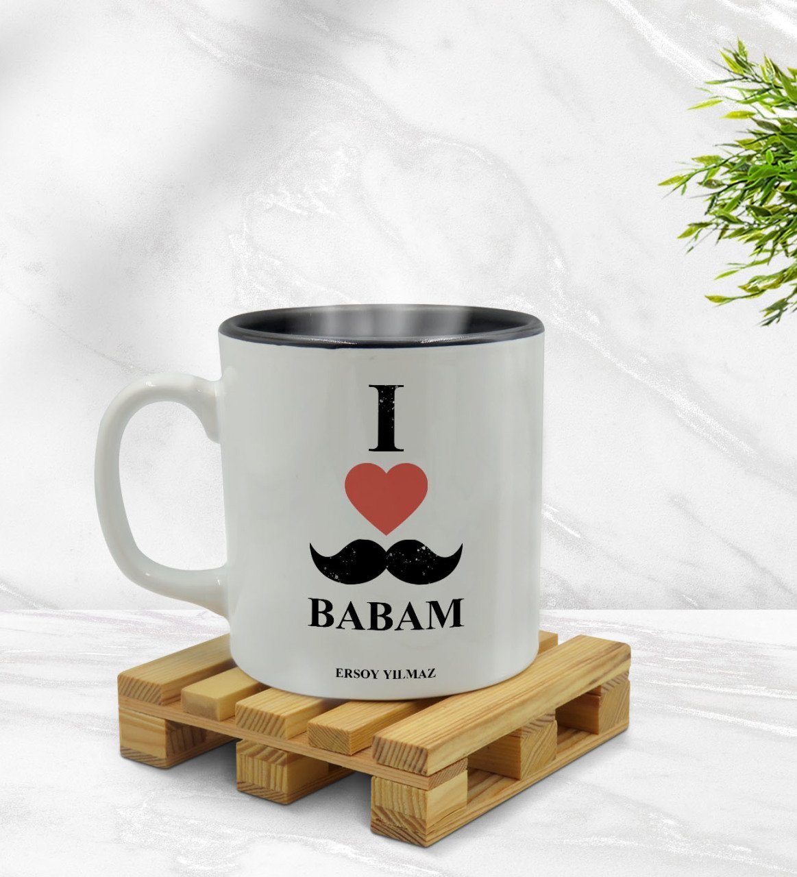 Kişiye Özel Babamı Seviyorum Tasarımlı İçi Siyah Renkli Kupa Bardak Model 1