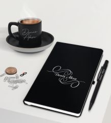 BK Gift Kişiye Özel İsimli Siyah Defter Kalem ve Türk Kahvesi Fincanı Hediye Seti-3, Arkadaşa Hediye, Sevgiliye Hediye, Yeni İş Hediyesi
