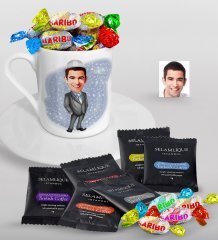 Kişiye Özel Bay Mühendis Karikatürlü Türk Kahvesi Fincanı Selamlique Karışık Türk Kahvesi ve Haribo Şeker Hediye Seti