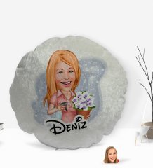 Kişiye Özel İsimli Ev Hanımı Karikatürlü Yuvarlak Dekoratif Kırlent Yastık-2