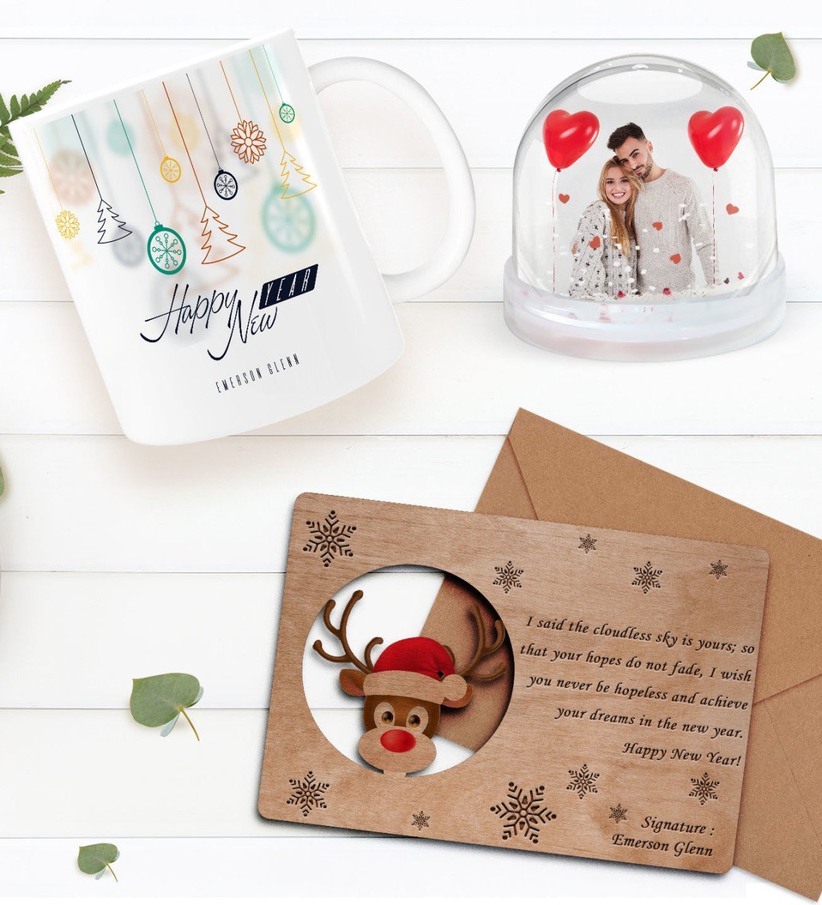 Kişiye Özel Fotoğraflı Kar Küresi & Happy New Year Kupa Bardak & Retro Ahşap Yılbaşı Tebrik Kartı Hediye Seti-1B