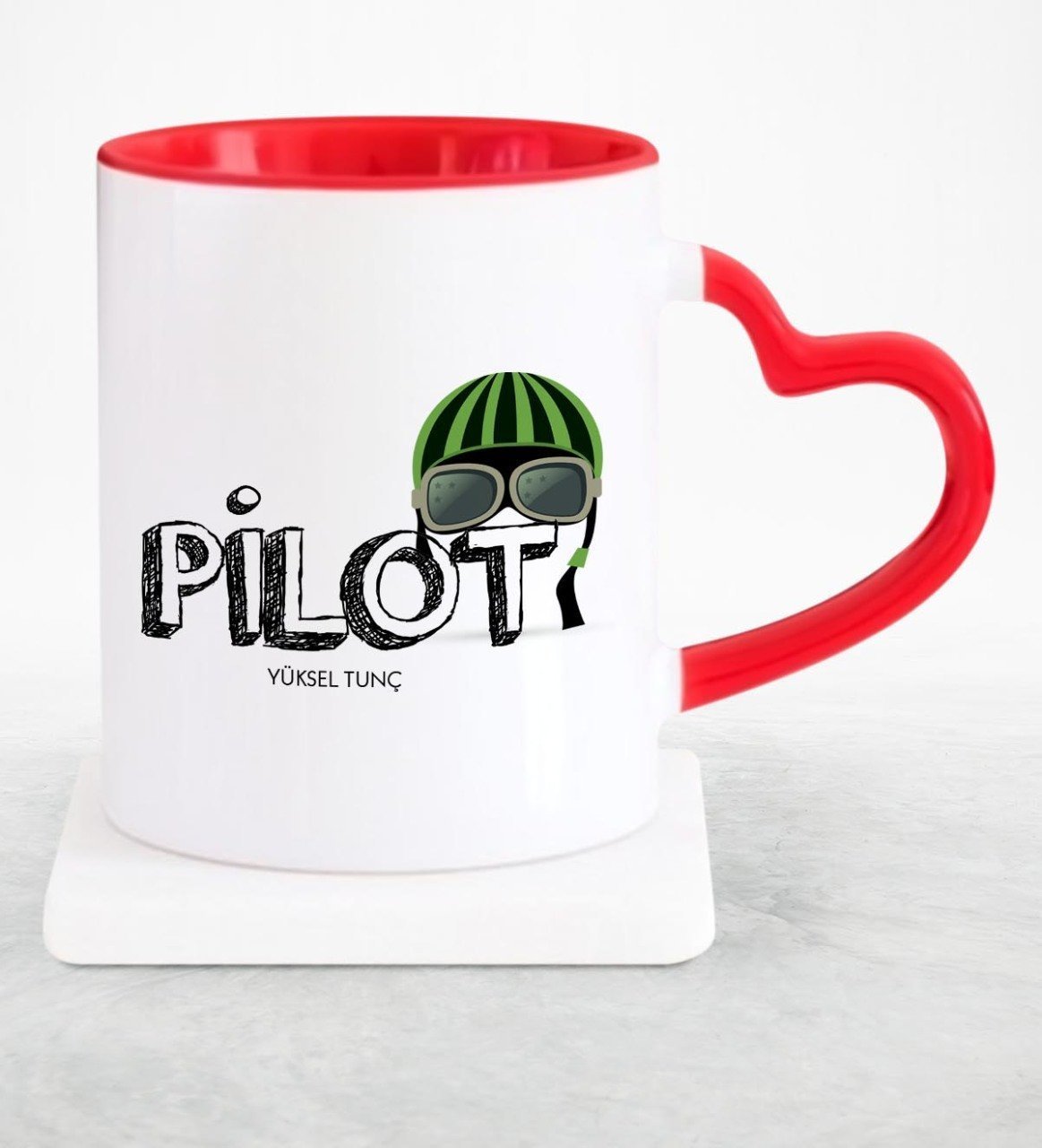 Kişiye Özel Mesleki Pilot Kırmızı Kalpli Kupa Bardak