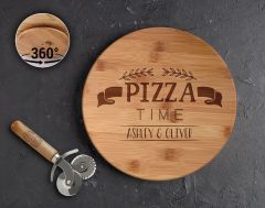 BK Gift Kişiye Özel İsimli Bambu Ahşap Döner Tablalı Pizza Tahtası-8, Pizza Kesme Tahtası Seti, Şarküteri Tahtası, Servis Tepsisi, Ahşap Tabak, Eve Taşınma Hediyesi