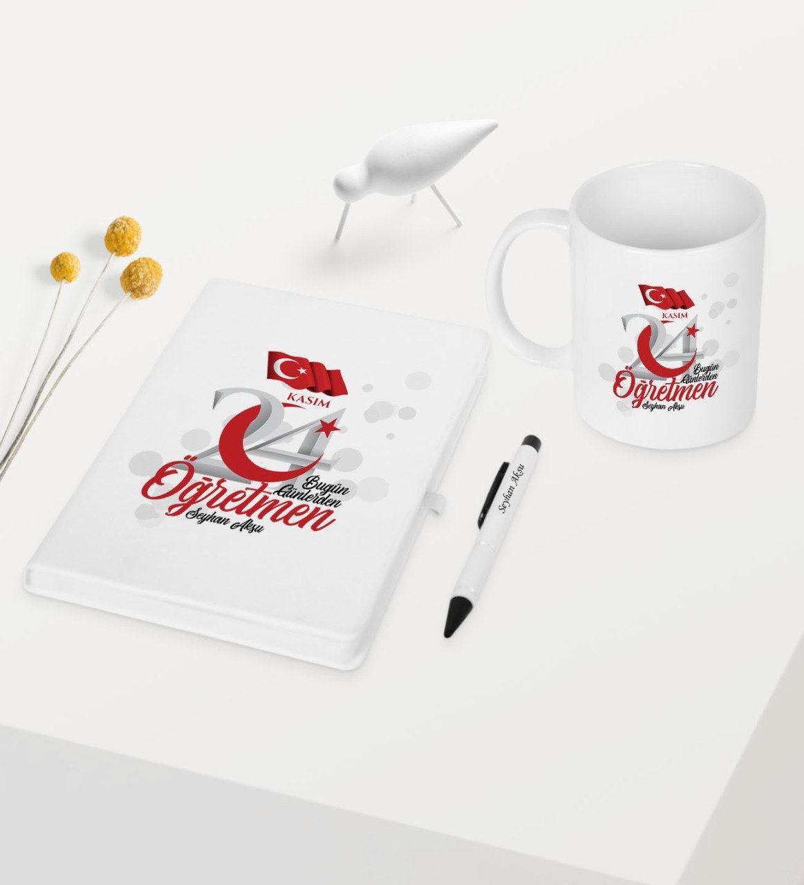 Kişiye Özel Bugün Günlerden Öğretmen Temalı Beyaz Defter Kalem Kupa Seti - 2