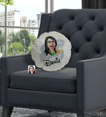 Kişiye Özel İsimli Kadın Karikatürlü Yuvarlak Dekoratif Kırlent Yastık-30