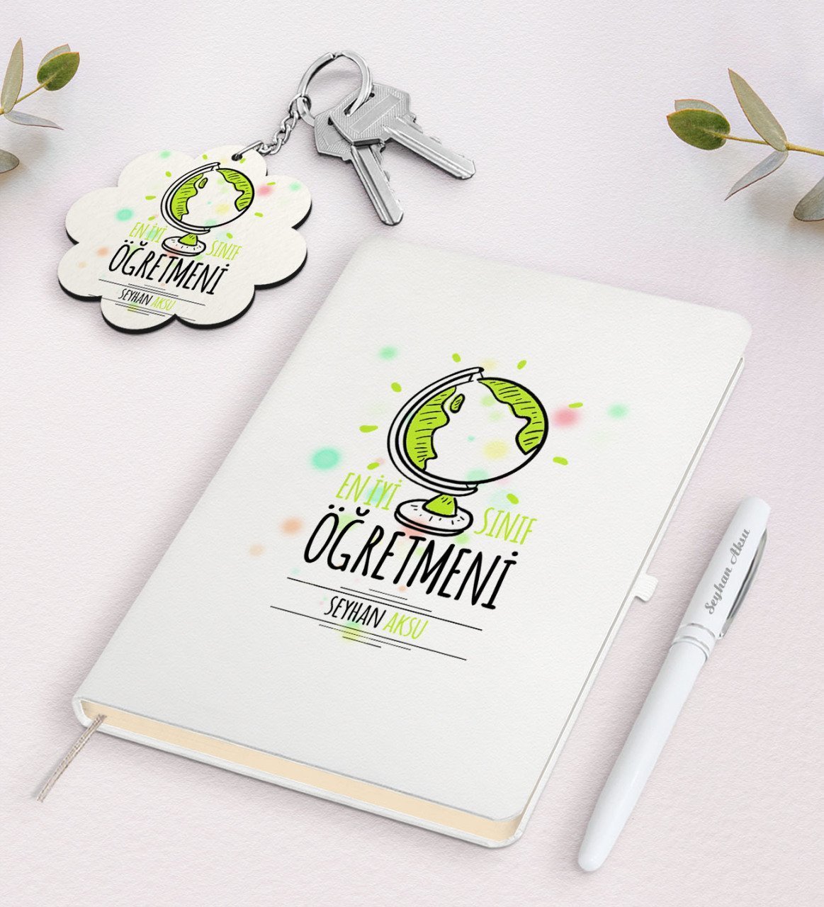 Kişiye Özel En İyi Sınıf Öğretmeni Beyaz Defter Kalem Ve Anahtarlık Hediye Seti-3