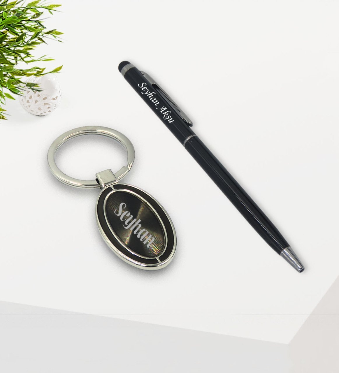 Kişiye Özel Siyah Touchpen Tükenmez Kalem ve Metal Anahtarlık Hediye Seti