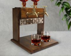 BK Gift Kişiye Özel Kabartma İsimli Çift Musluklu Doğal Ahşap Viski Standı, İçki Standı, Doğum Günü Hediyesi, Ev Hediyesi, Erkek Hediye-30