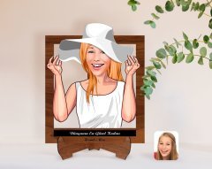 Kişiye Özel Kadınlar Günü Dünyanın En Güzel Kadını Karikatürlü Ahşap Standlı 3D Biblo-26