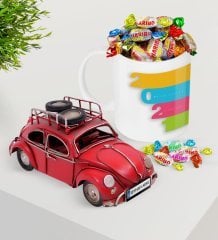 BK Gift Kişiye Özel 2023 Mutlu Yıllar Plakalı Nostaljik Kırmızı Metal Vosvos ve Kupa Haribo Şeker Seti-12