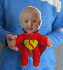 BK Gift Kişiye Özel Fotoğraflı Pelerinli Çocuk Süper Kahraman Bebek Yastık
