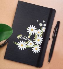 BK Gift Kişiye Özel Papatya Temalı Siyah Defter ve Metal Versatil Kalem(0,7 Kurşun) Hediye Seti-1