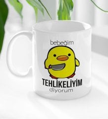 BK Gift Bebeğim Tehlikeliyim Diyorum Tasarımlı Beyaz Kupa Bardak-1
