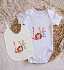 BK Kids Love Tasarımlı Bebek Body Zıbın ve Mama Önlüğü Hediye Seti - Model 1