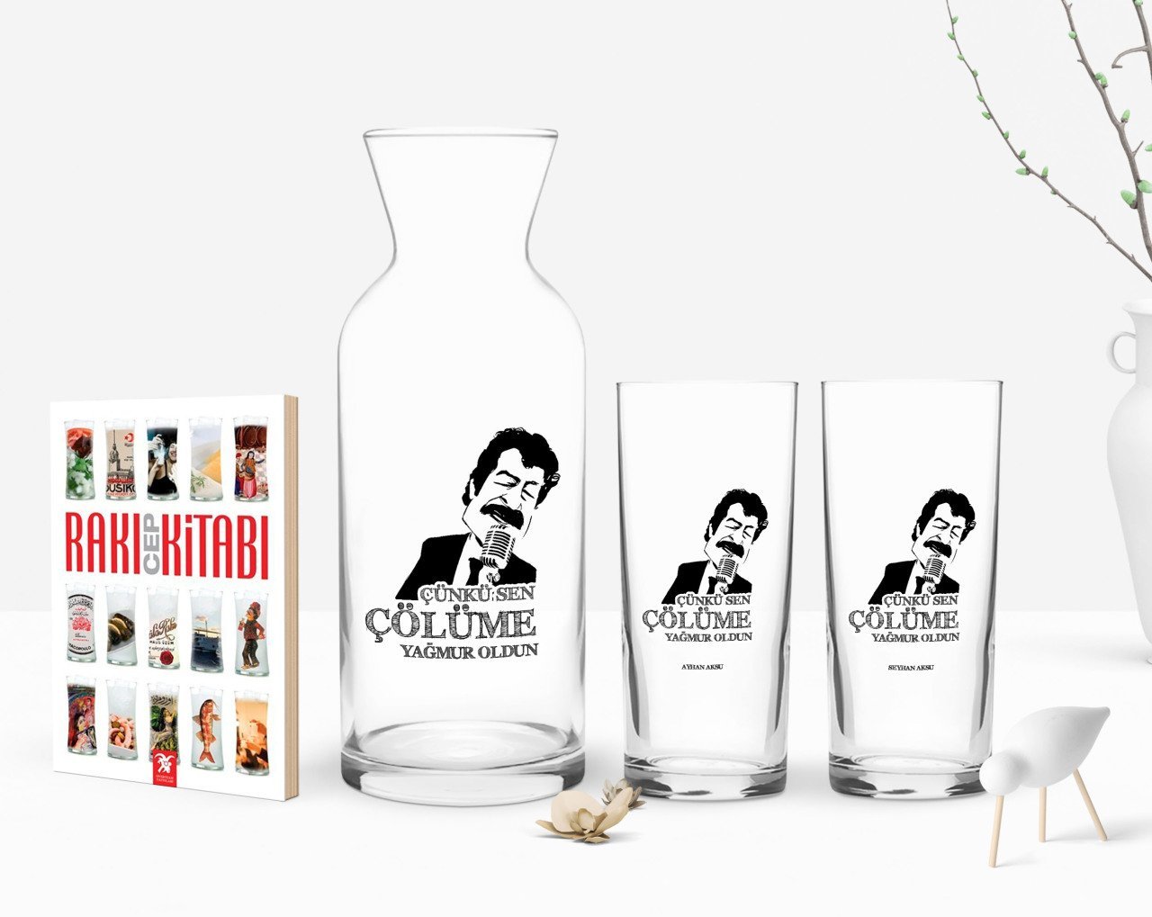 Kişiye Özel Renkli Baskılı Çünkü Sen Çölüme Yağmur Oldun Tasarımlı İkili Rakı Bardağı Karaf ve Cep Kitabı Hediye Seti-1