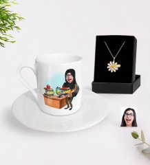 Kişiye Özel Bayan Öğretmen Karikatürlü Türk Kahvesi Fincanı ve İsimli Papatya Kolye Hediye Seti-8