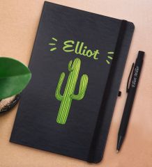 BK Gift Kişiye Özel Kaktüs Tasarımlı Siyah Defter ve Metal Versatil Kalem(0,7 Kurşun) Hediye Seti-1