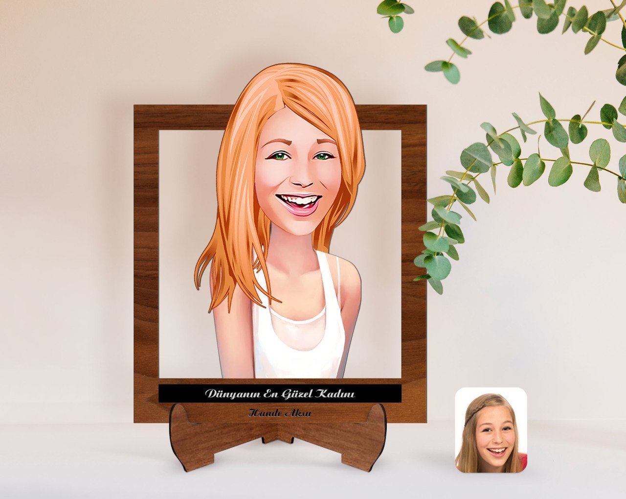 Kişiye Özel Kadınlar Günü Dünyanın En Güzel Kadını Karikatürlü Ahşap Standlı 3D Biblo-12