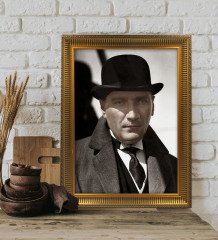 Altın Yaldız Çerçeveli A3 Atatürk Tablosu - 2