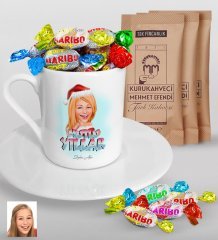 Kişiye Özel Kadın Yeni Yıl Karikatürlü Türk Kahvesi Fincanı Mehmet Efendi Kahve ve Haribo Şeker Hediye Seti-3