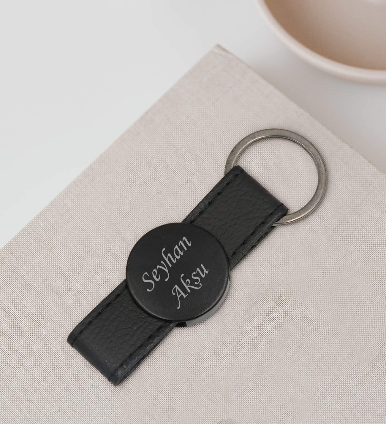 BK Gift Kişiye Özel İsimli 2405 Metal Suni Deri Anahtarlık