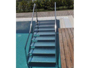 Eğimli İniş Merdiveni 304 Model Havuz Merdiveni