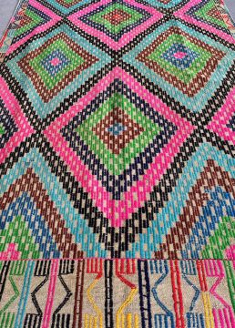 Uşak El Dokuma Kilim