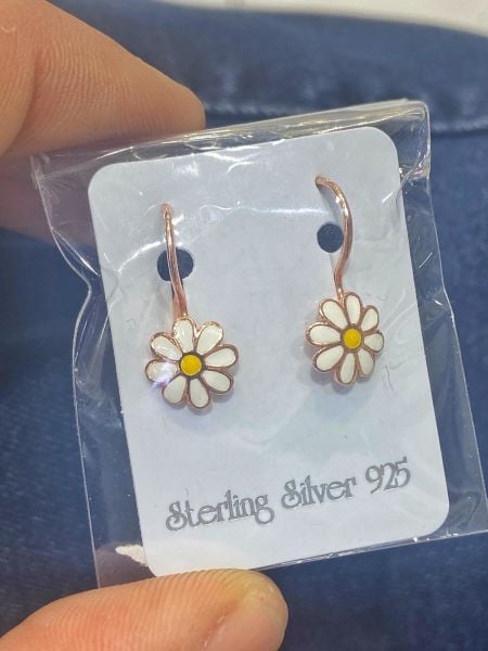 Yeni Altın Modeli Papatya Bebek Çocuk Küpesi Gümüş Küpe