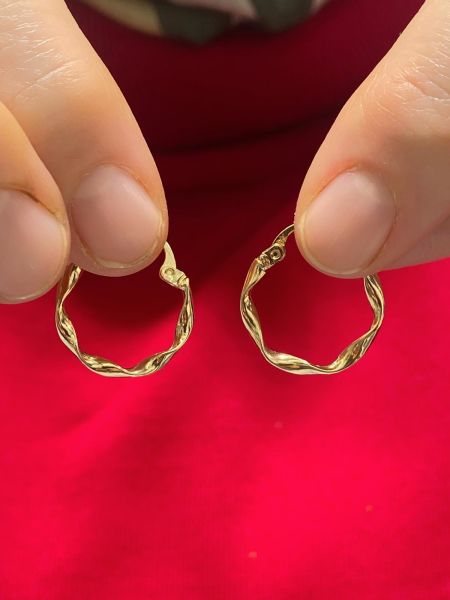 8 Ayar Klasik Burgu Küçük Boy Günlük Altın Küpe
