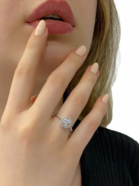 Sertifikalı Swarovski Üst Kalite Tek Taş 925 Gümüş Yüzük