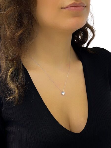 Sertifikalı Swarovski Taşlı Tektaş 925 Gümüş Kolye