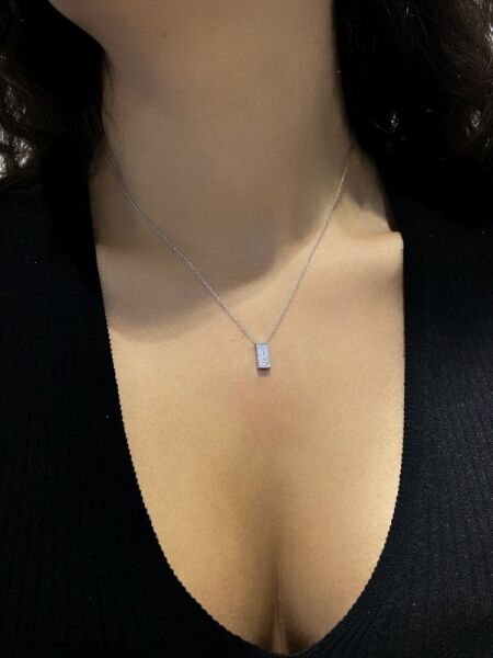 Sertifikalı Swarovski Taşlı Dikdörtgen 925 Gümüş Kolye