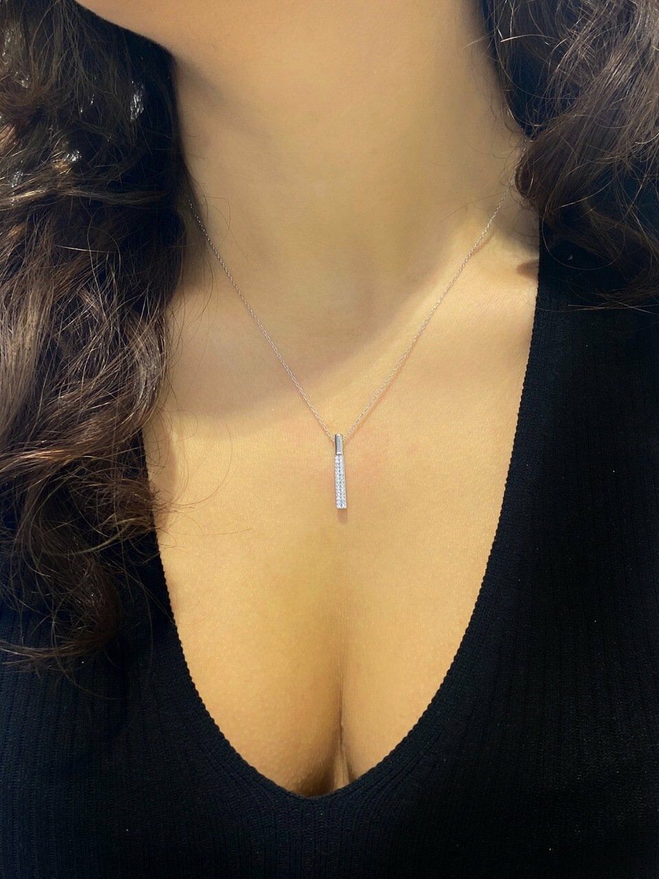 Swarovski Taşlı Sertifikalı Bar Cubik Çubuk 925 Gümüş Kolye