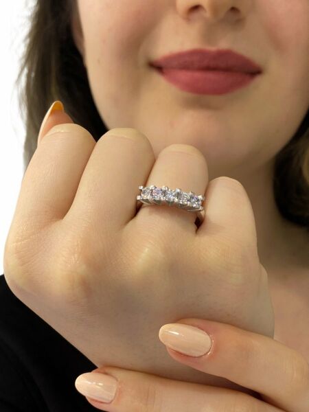 Orijinal Swarovski Pırlanta Modeli Beştaş 925 Gümüş Yüzük