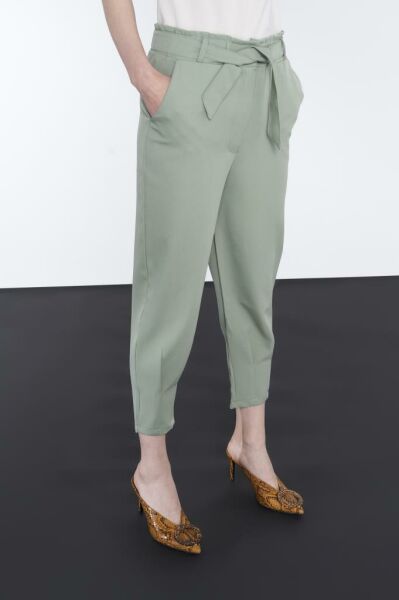Laressa Kemerli Mint Pantolon