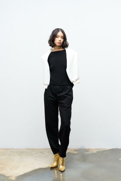 Siyah Kadın Yüksek Ayarlanabilir Bel Comfort Fit Pamuklu Jogger Pantolon