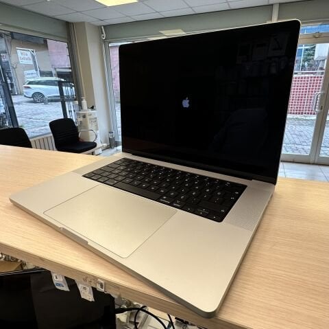 MacBook Pro 16 inc M1 Pro 10CPU 16GPU 16GB 1TB