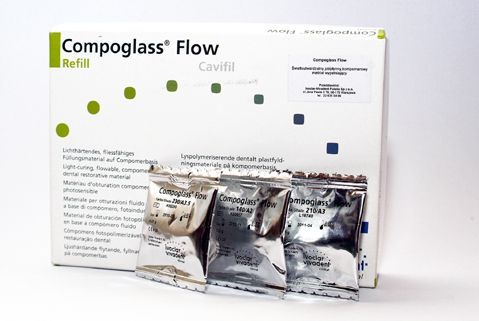 Compoglass Flow Kompozit Refil