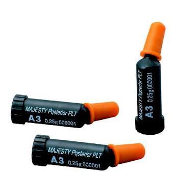 Clearfil Majesty Posterior Kompozit PLT Kompül