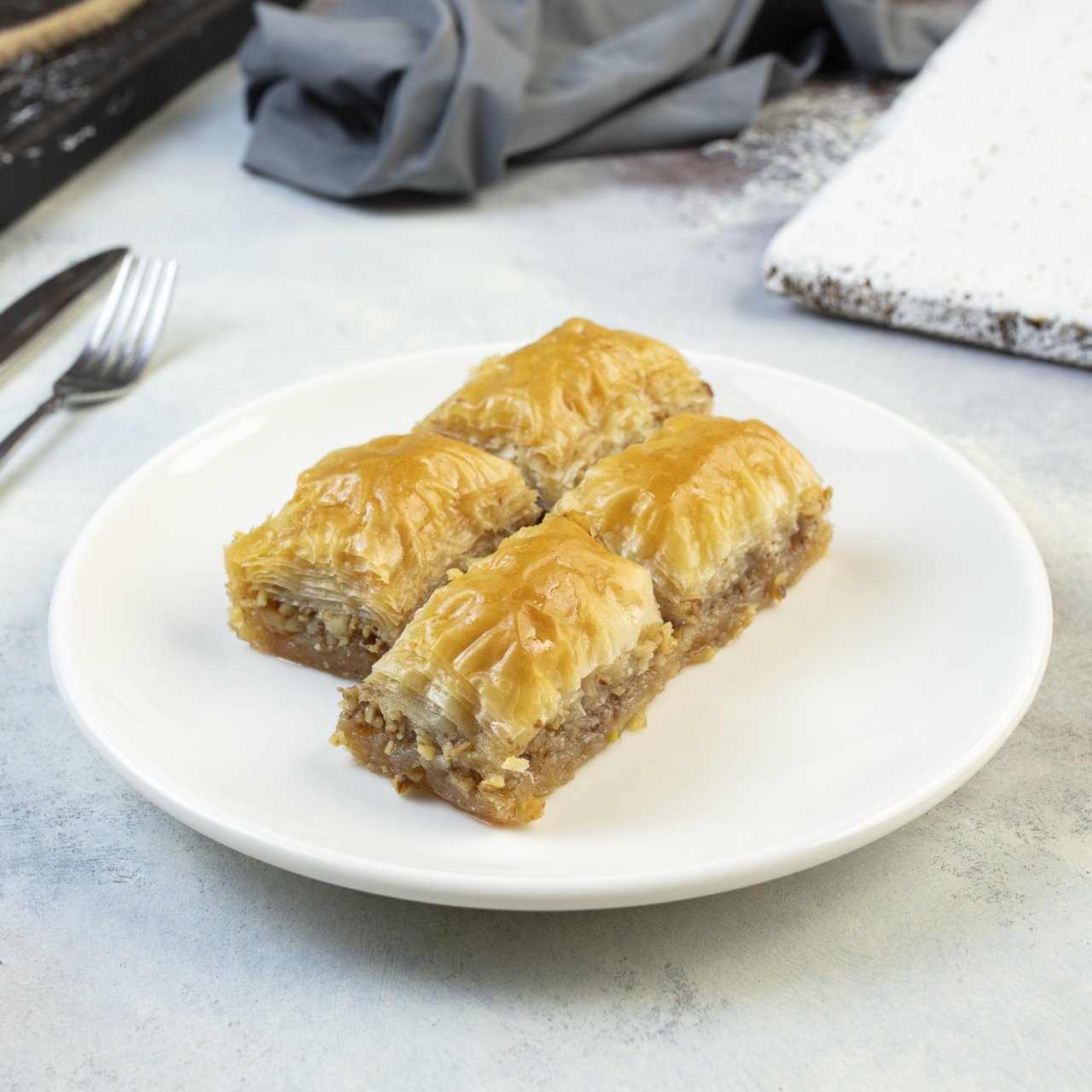 Klasik Cevizli Baklava