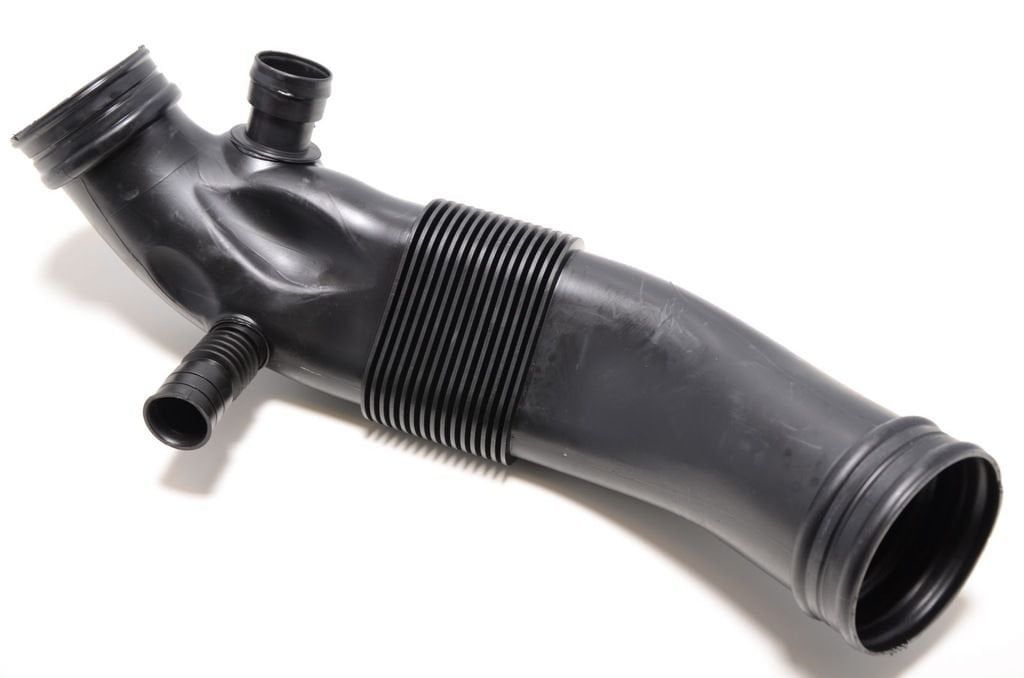 Hava Filtre Borusu 06B129627AB Audi A4 2001-2008
