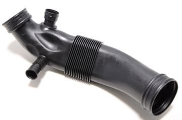 Hava Filtre Borusu 06B129627AB Audi A4 2001-2008