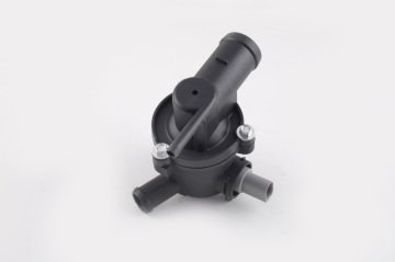 Termostat Yuvası 1.4 AME Motor 047121111S 112333755 Skoda Fabia