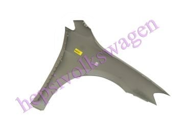 Ön Çamurluk Sol 5G0821105 5G0821105A Volkswagen Golf 7