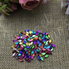 Metalize Plastik Yaprak Boncuk (0.30 gr.)
