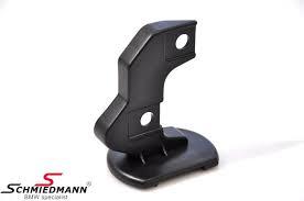 TAMPON BRAKETİ ÖN SOL E-39 01-03 51118159361