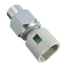 DIREKSIYON POMPA MUSURU RENAULT CLIO II SANDERO 1. 7700413763-7700435692-497610324R