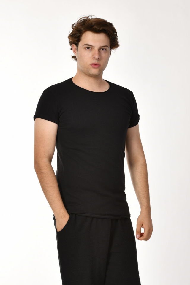 Zegy Bisiklet Yaka Kısa Kollu Erkek Tişört  - Siyah