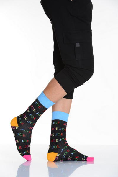 Çok Renkli Harf Desenli Erkek Soket Çorabı Çok Renkli E213